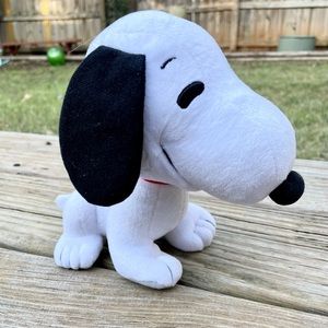 Hallmark Peanuts Snoopy Plush Card Holder